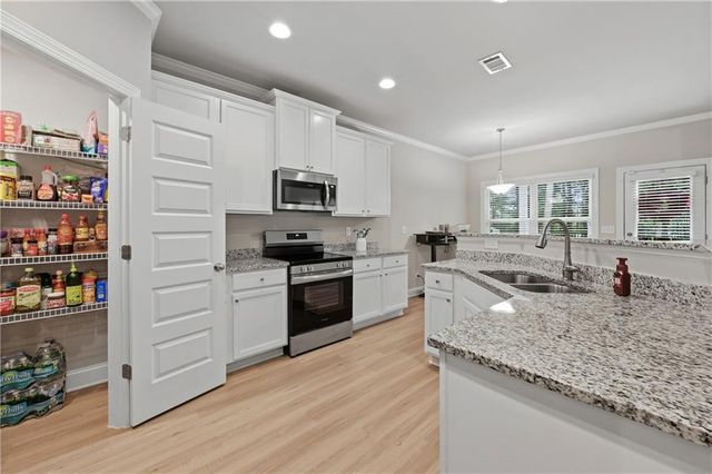 656 East Lake Road, Mcdonough, GA 30252