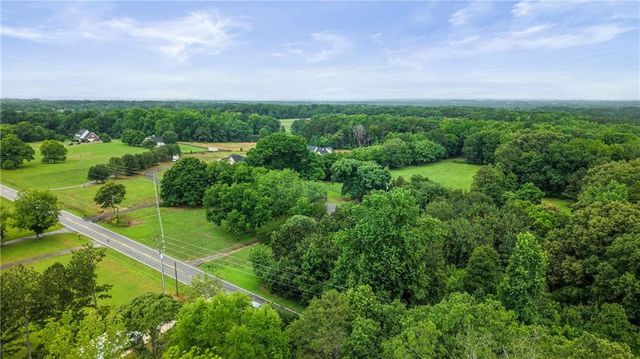 656 East Lake Road, Mcdonough, GA 30252