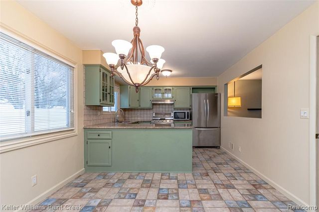 44205 Felstone Drive, Sterling Heights, MI 48313