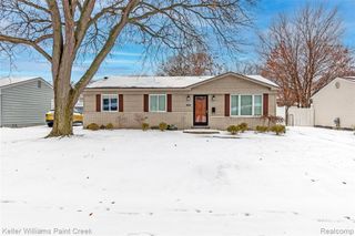 44205 Felstone Drive, Sterling Heights, MI 48313