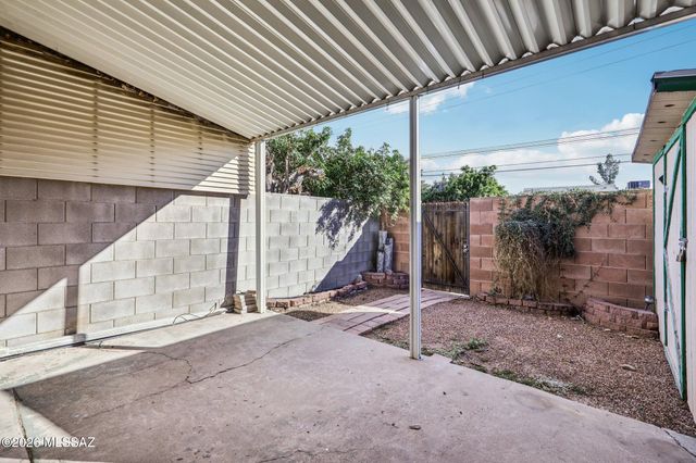 1378 S Avenida Polar Apt L3, Tucson, AZ 85710