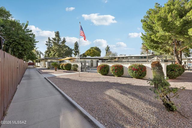 1378 S Avenida Polar Apt L3, Tucson, AZ 85710