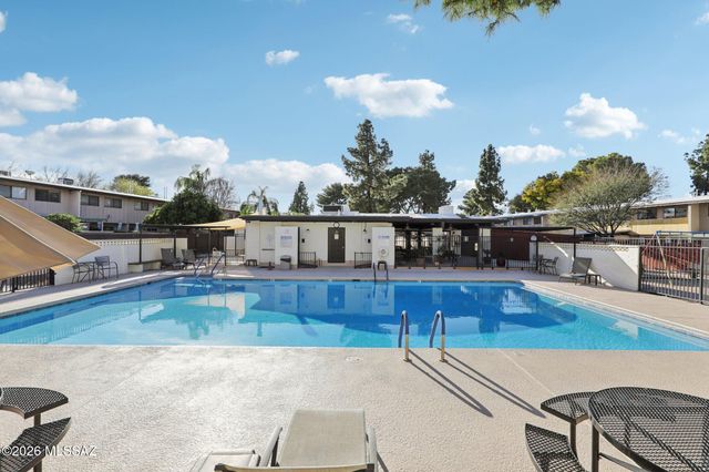 1378 S Avenida Polar Apt L3, Tucson, AZ 85710
