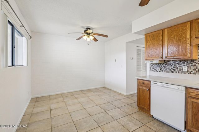 1378 S Avenida Polar Apt L3, Tucson, AZ 85710
