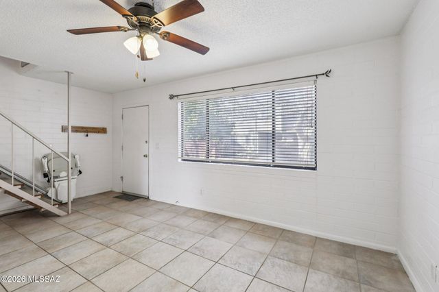 1378 S Avenida Polar Apt L3, Tucson, AZ 85710