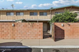 1378 S Avenida Polar Apt L3, Tucson, AZ 85710