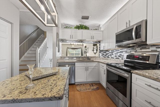 6353 BAYSIDE KEY DRIVE, Tampa, FL 33615