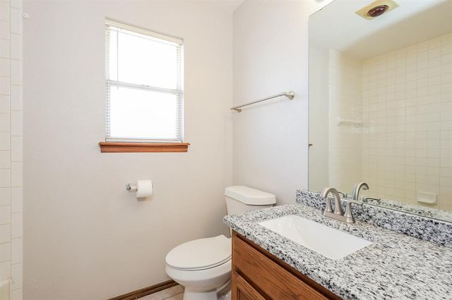 1401 Nottoway Drive, Midwest City, OK 73130