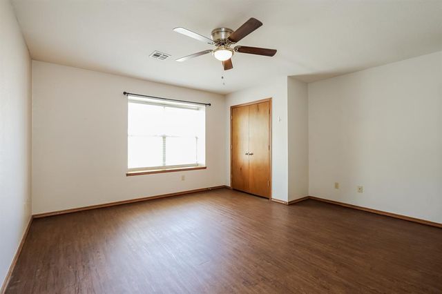 1401 Nottoway Drive, Midwest City, OK 73130