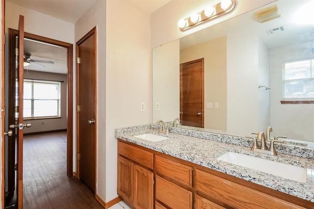 1401 Nottoway Drive, Midwest City, OK 73130