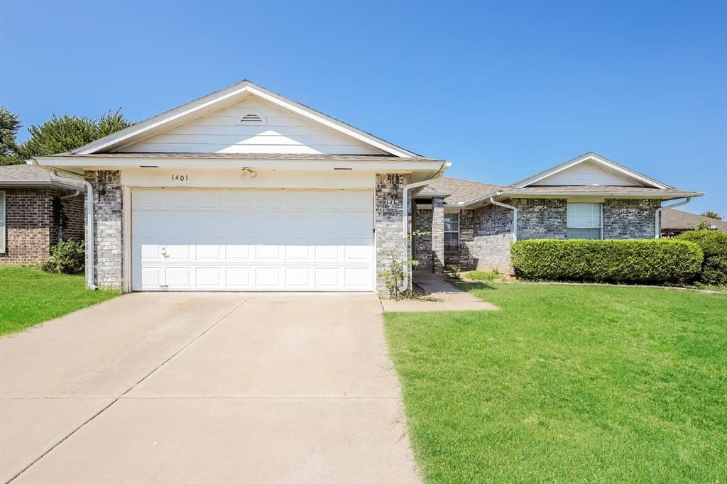 1401 Nottoway Drive, Midwest City, OK 73130