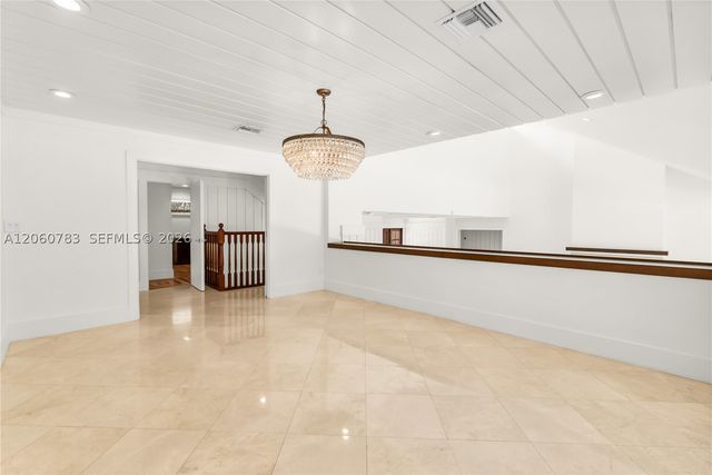 451 Ridge Rd, Coral Gables, FL 33143