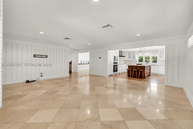 451 Ridge Rd, Coral Gables, FL 33143