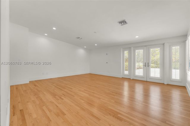 451 Ridge Rd, Coral Gables, FL 33143