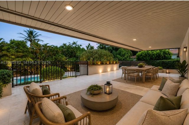 451 Ridge Rd, Coral Gables, FL 33143