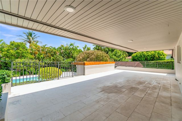 451 Ridge Rd, Coral Gables, FL 33143
