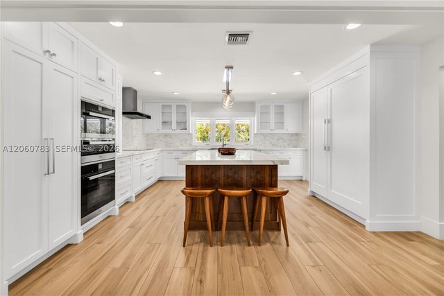 451 Ridge Rd, Coral Gables, FL 33143