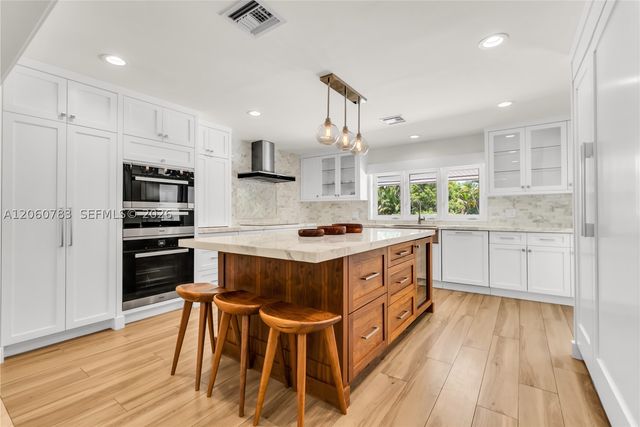 451 Ridge Rd, Coral Gables, FL 33143