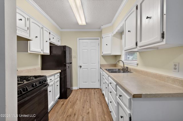 329 Park Drive, Biloxi, MS 39531