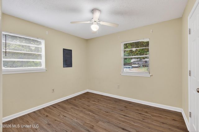 329 Park Drive, Biloxi, MS 39531