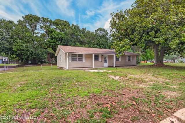 329 Park Drive, Biloxi, MS 39531