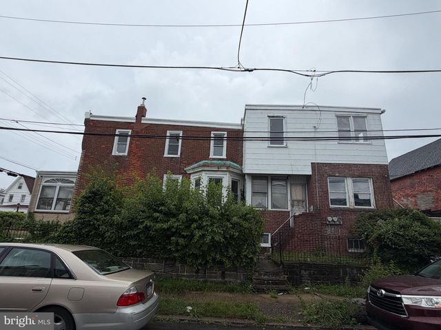 134 WALNUT ST, Darby, PA 19023