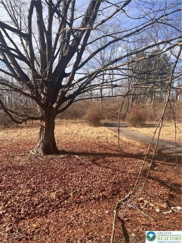 199 Highland Road, East Stroudsburg, PA 18301