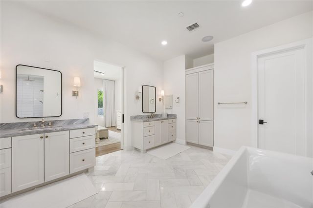 5103 ROLLINGWOOD DR, Rollingwood, TX 78746