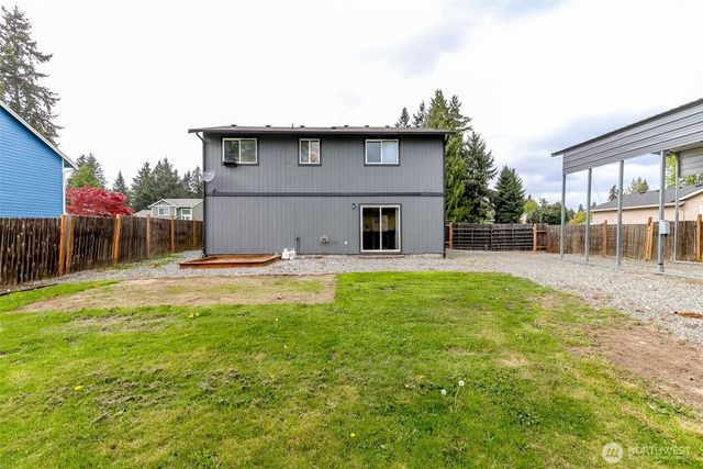 22204 Cedarview Drive E, Bonney Lake, WA 98391