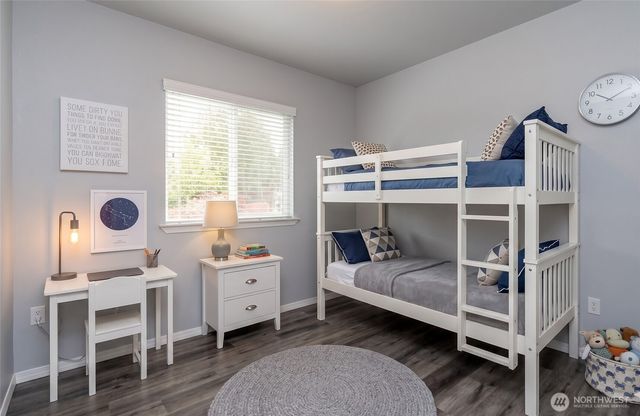 22204 Cedarview Drive E, Bonney Lake, WA 98391