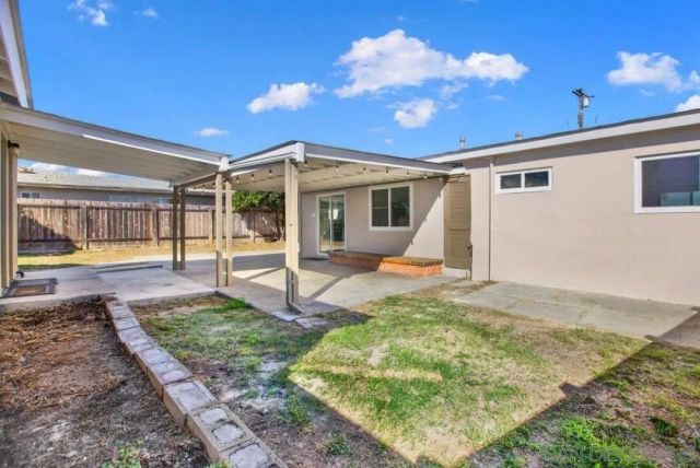 5181 Appleton St, San Diego, CA 92117