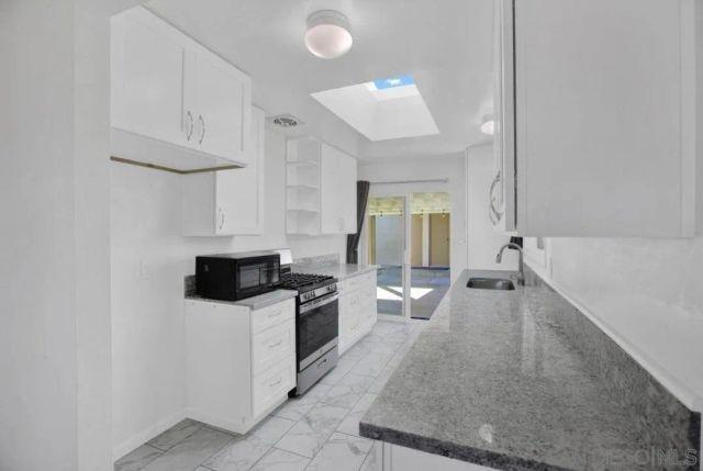 5181 Appleton St, San Diego, CA 92117