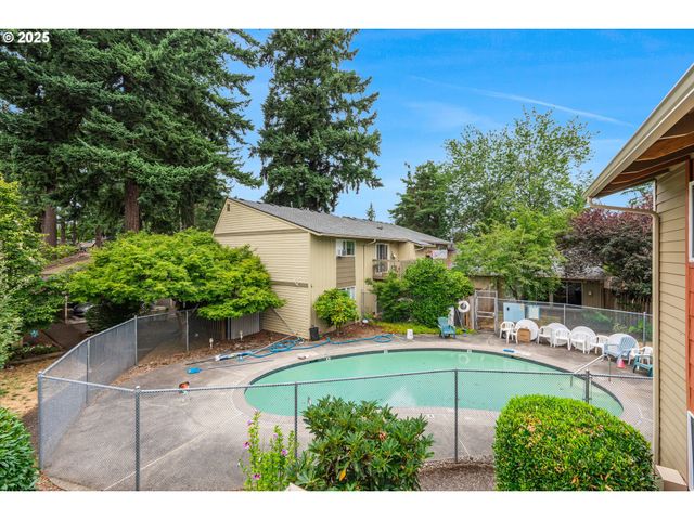 16825 Se POWELL Blvd, Portland, OR 97236
