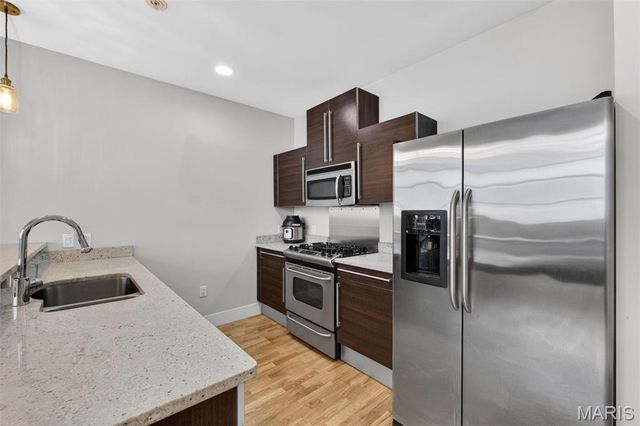 4100 Forest Park Avenue 427, St Louis, MO 63108
