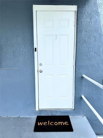 1821 NW 33rd St, Miami, FL 33142