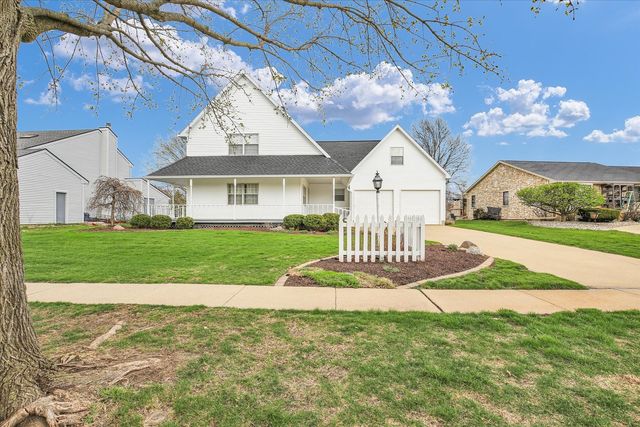 2504 Lakewood Drive, Champaign, IL 61822