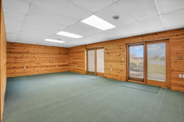 2504 Lakewood Drive, Champaign, IL 61822