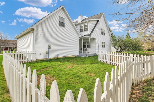 2504 Lakewood Drive, Champaign, IL 61822