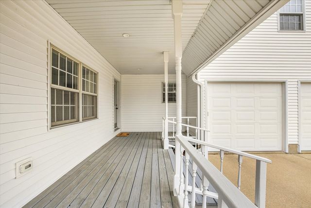 2504 Lakewood Drive, Champaign, IL 61822