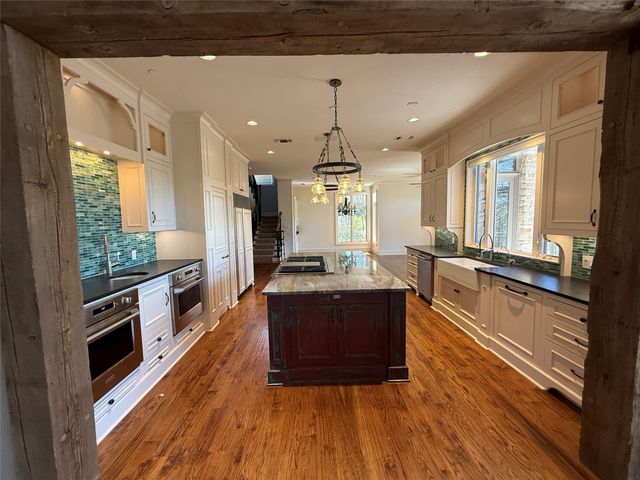 2316 Starlight Court, Arlington, TX 76016