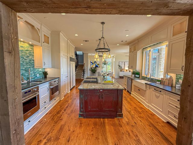 2316 Starlight Court, Arlington, TX 76016