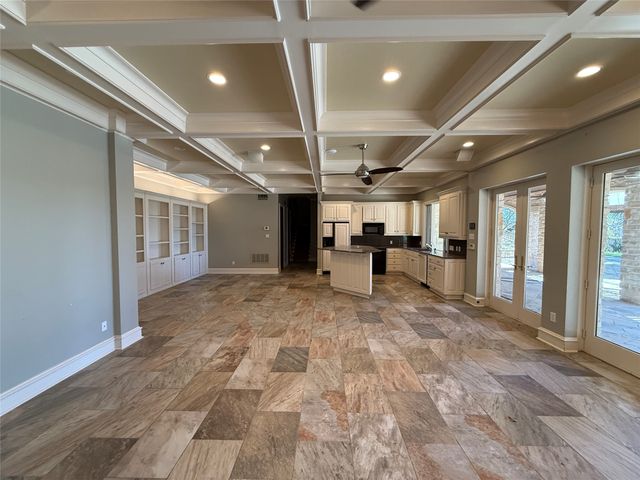 2316 Starlight Court, Arlington, TX 76016