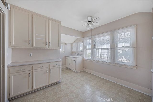 513 N Palm Avenue, Alhambra, CA 91801