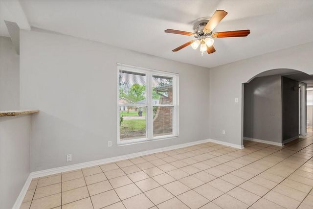 1935 Barnsley Lane, Houston, TX 77088