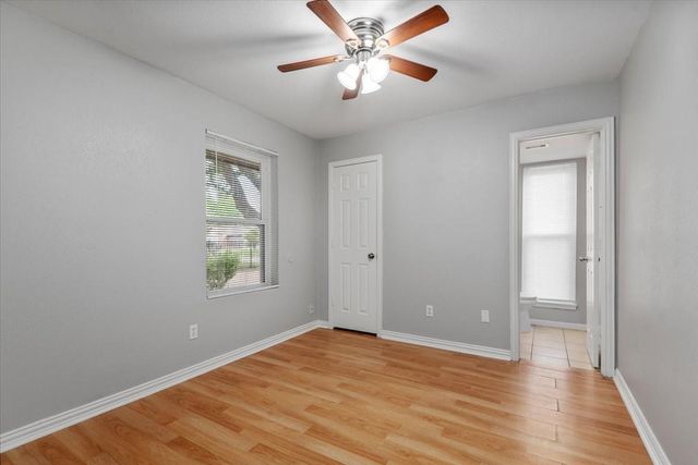 1935 Barnsley Lane, Houston, TX 77088