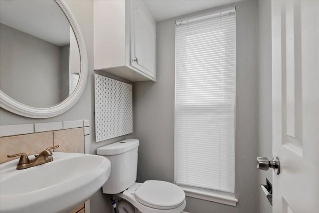 1935 Barnsley Lane, Houston, TX 77088