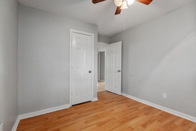 1935 Barnsley Lane, Houston, TX 77088