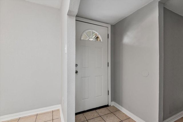 1935 Barnsley Lane, Houston, TX 77088