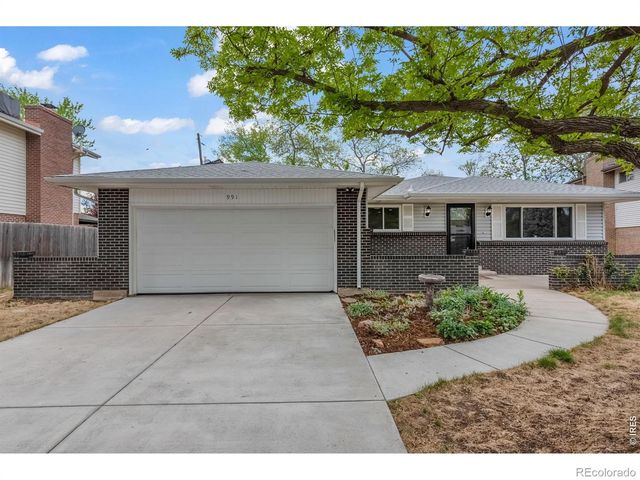 991 S Holland Court, Lakewood, CO 80226