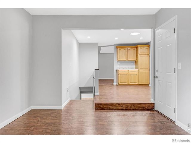 991 S Holland Court, Lakewood, CO 80226